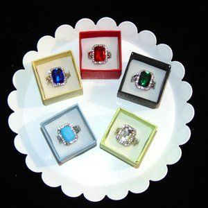 Lot of 5 Sparkly Assorted Color Rhinestone Rings in box